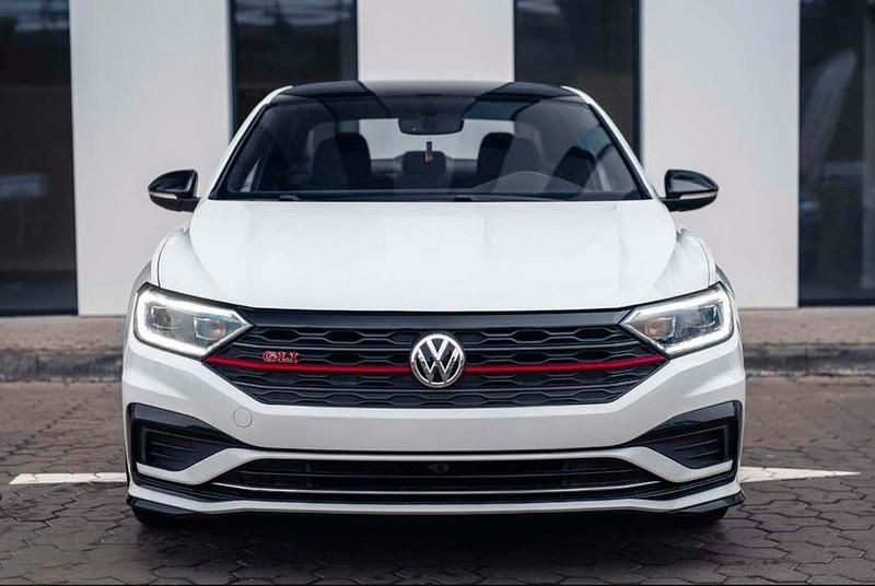 Gebraucht VW Jetta S 231 PS (169 kW) 2019 Weiß Limousine