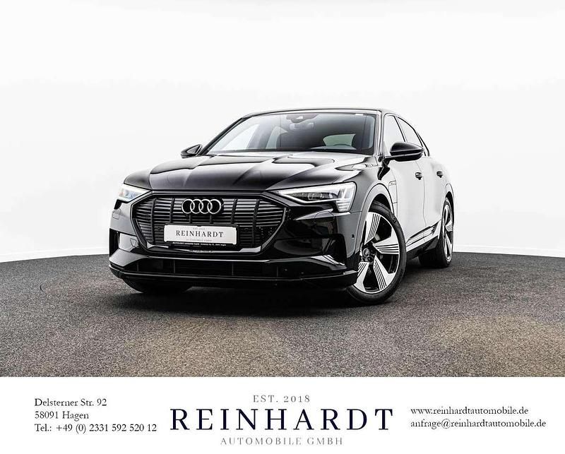 Brillantschwarz Gebraucht 2022 Audi e-tron Sportback S-Line SUV | 38.610 € (Superpreis) - Bild 1/1