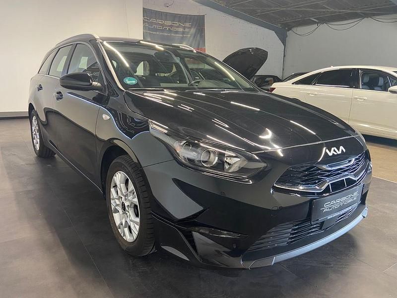 Gebraucht Kia Ceed Sportswagon 136 PS (100 kW) 2023 Schwarz Kombi