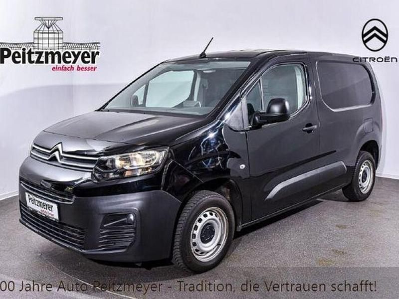Gebraucht Citroën Berlingo 102 PS (75 kW) 2021 Schwarz Van / Kleinbus