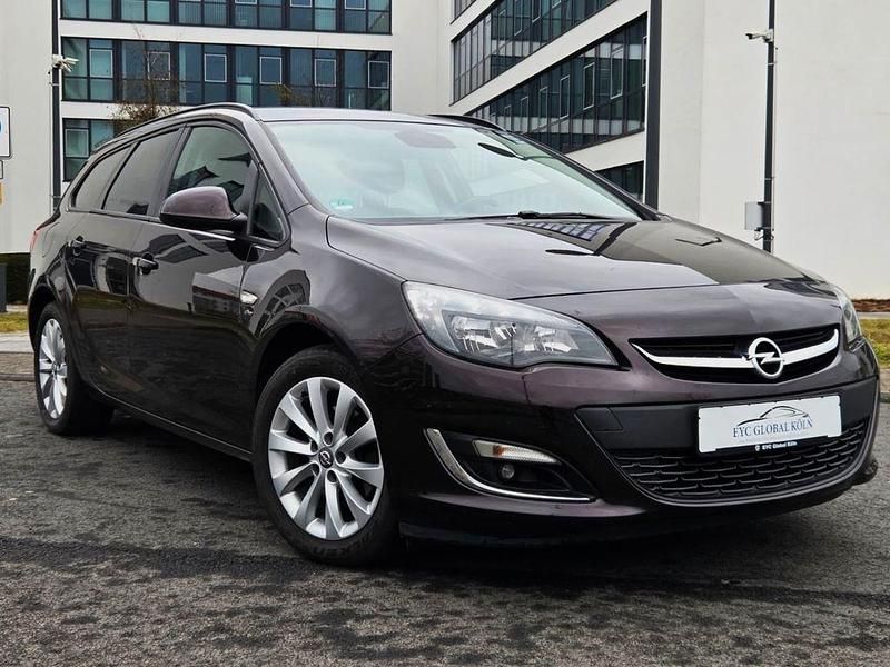 Gebraucht Opel Astra Active 165 PS (121 kW) 2013 Braun Kombi