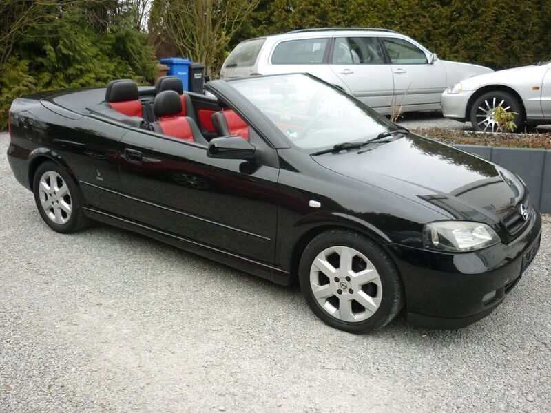 Gebraucht Opel Astra Cabriolet 103 PS (75 kW) 2004 Schwarz metallic Cabrio