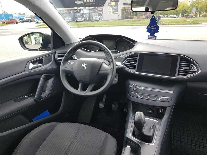 Second-hand Peugeot 308 98 CP (72 kW) 2018 Gri Berlinǎ