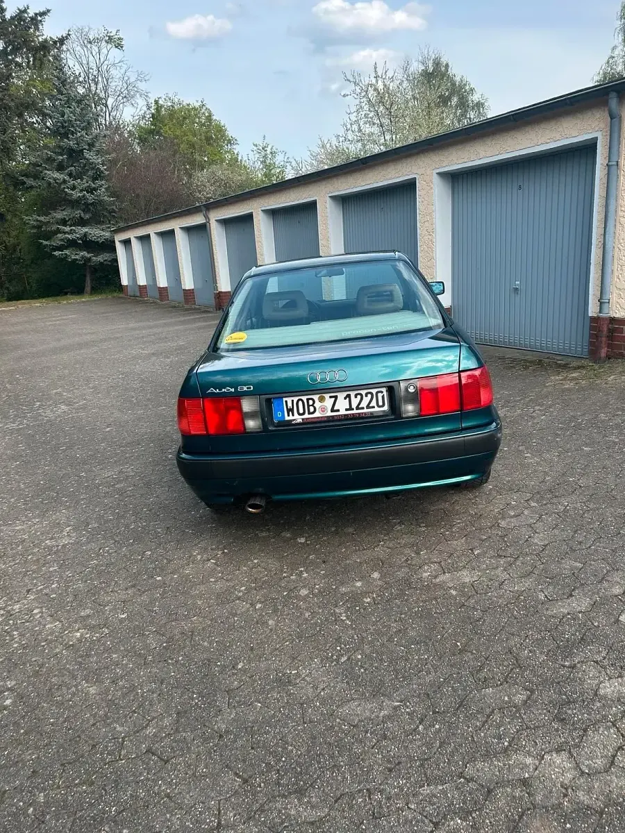 Gebraucht Audi 80 90 PS (66 kW) 1992 Grün Limousine