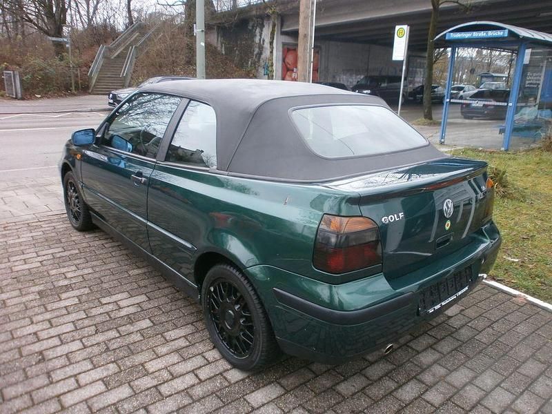 Gebraucht VW Golf Cabriolet 101 PS (74 kW) 1998 Grün Cabrio