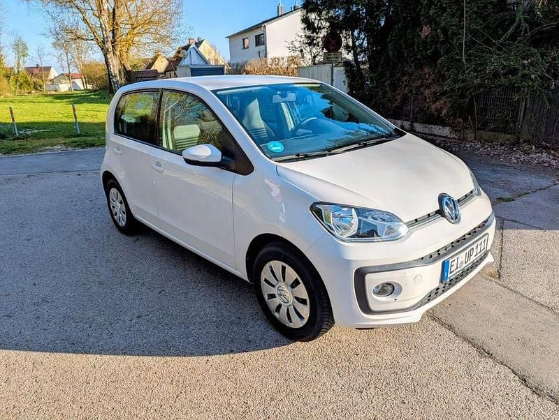 Second-hand VW up! 60 CP (44 kW) 2019 Alb Hatchback