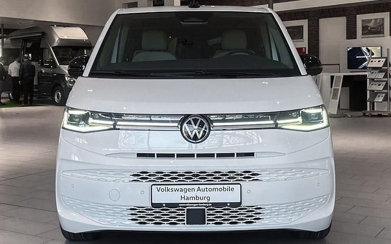Neu VW Multivan Life 150 PS (110 kW) 2026 Weiß Van