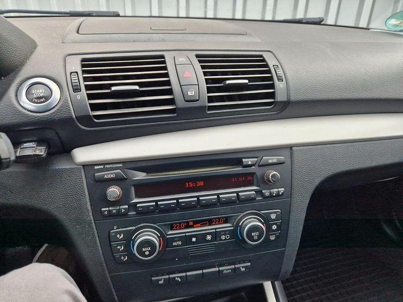 Gebraucht BMW 120 177 PS (130 kW) 2009 Blau Kleinwagen