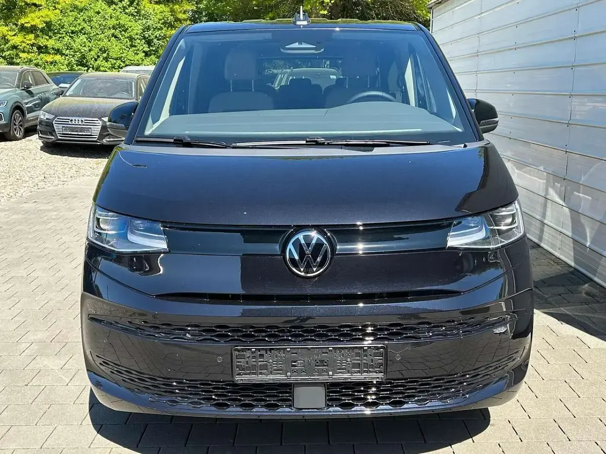 Nowe VW T7 150 KM (110 kW) 2026 Czarny Van