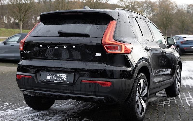 Gebraucht Volvo EX40 Core 175 kW (238 PS) 2022 Schwarz SUV