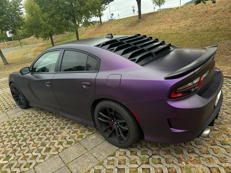 Violett Gebraucht 2020 Dodge Charger Limousine | 41.999 € (Fairer Preis) - Bild 1/4