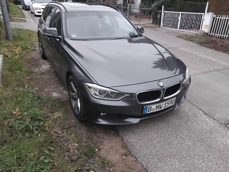 Grau Gebraucht 2013 BMW 330 Kombi | 10.300 € (Guter Preis) - Bild 1/4