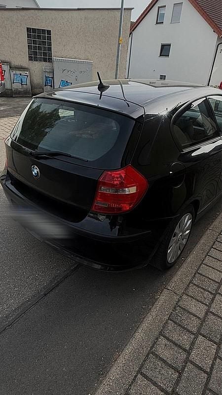 Second-hand BMW 116 116 CP (85 kW) 2009 Negru Hatchback