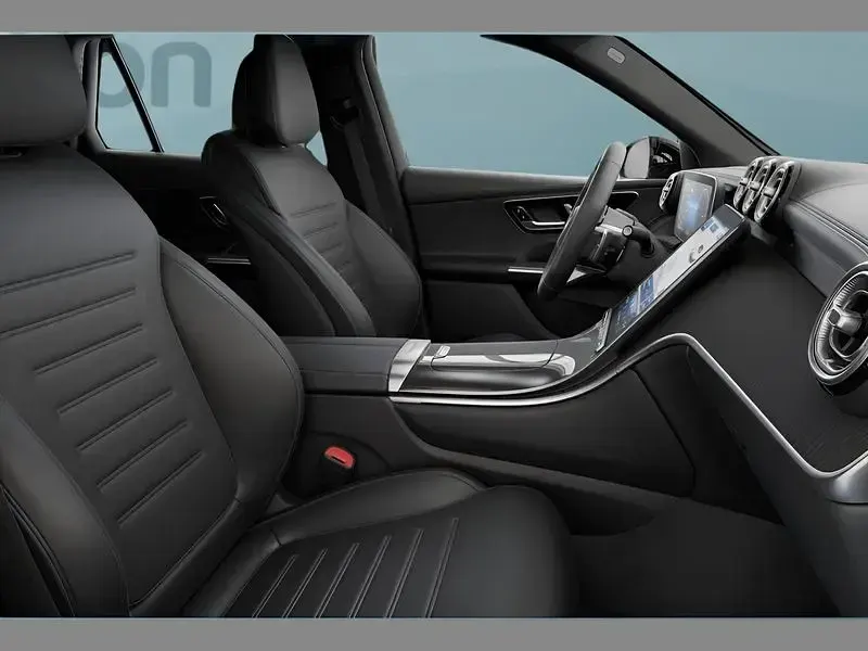 Gebraucht Mercedes GLC300 197 PS (144 kW) 2025 Weiß SUV
