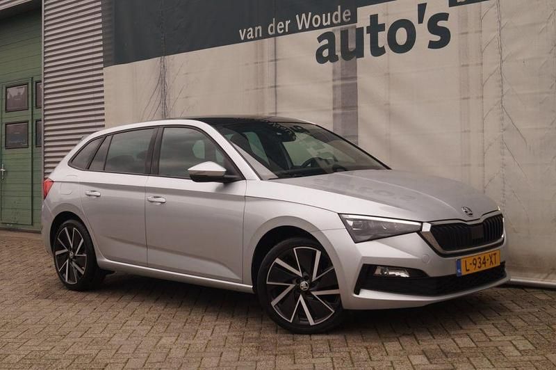 Gebraucht Skoda Scala Business Line 150 PS (110 kW) 2021 Grau Kleinwagen