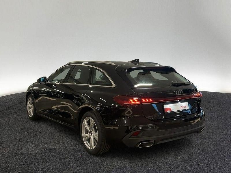 Gebraucht Audi A5 Ambiente 150 PS (110 kW) 2025 0e mythosschwarz metallic Kombi