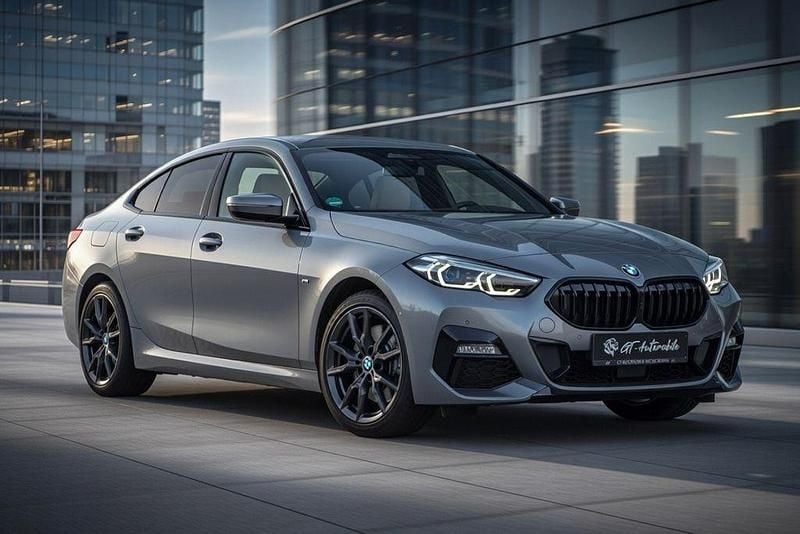 Grau Gebraucht 2024 BMW 218 M Sport Limousine | 26.900 € (Guter Preis) - Bild 1/4