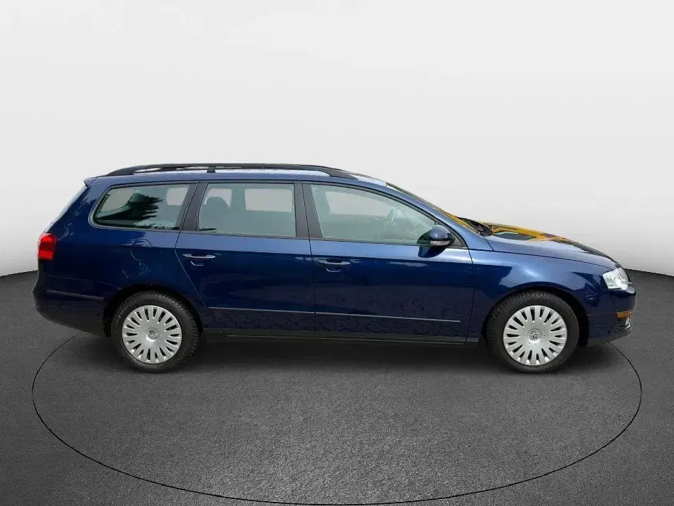 Gebraucht VW Passat 105 PS (77 kW) 2008 Blau Kombi