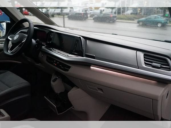 Neu VW Multivan Edition 204 PS (150 kW) 2025 Weiß (candyweiß deep black perleffekt) Van