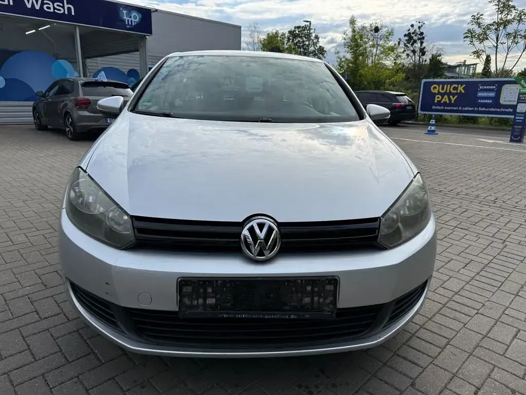 Gebraucht VW Golf VI 80 PS (58 kW) 2009 Silber Kleinwagen