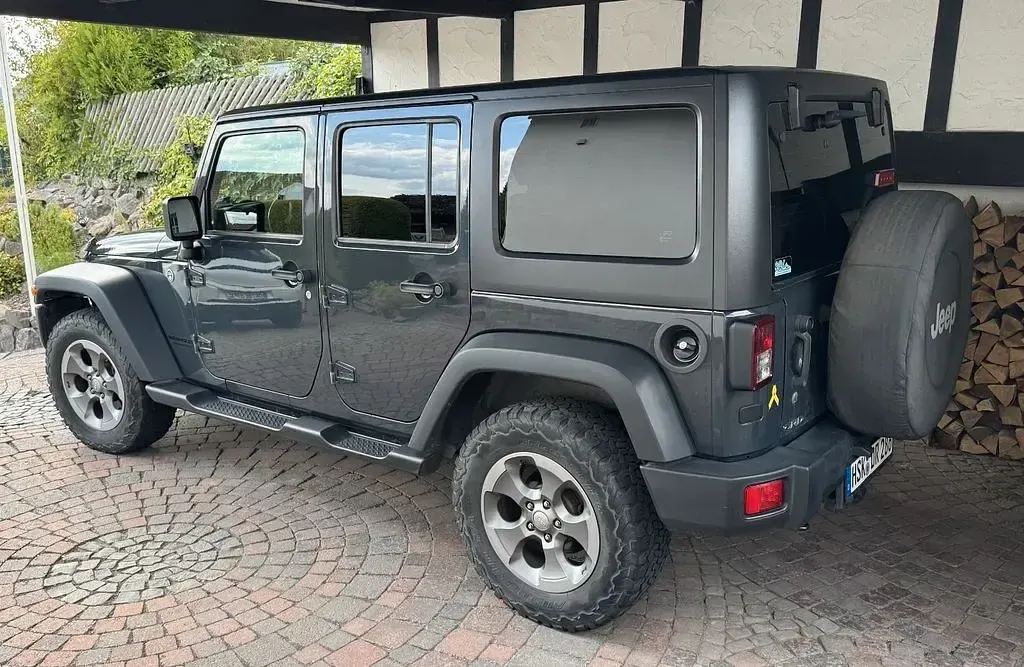 Gebraucht Jeep Wrangler Rubicon 200 PS (147 kW) 2017 Grau SUV