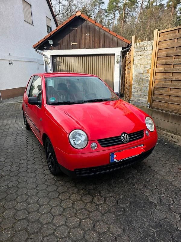 Rot Gebraucht 2000 VW Lupo Kleinwagen | 250 € (Superpreis) - Bild 1/4
