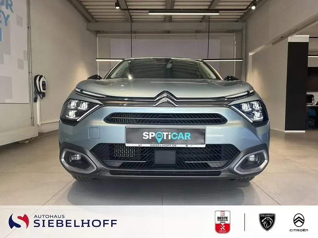 Gebraucht Citroën C4 PureTech 126 PS (92 kW) 2023 Blau SUV