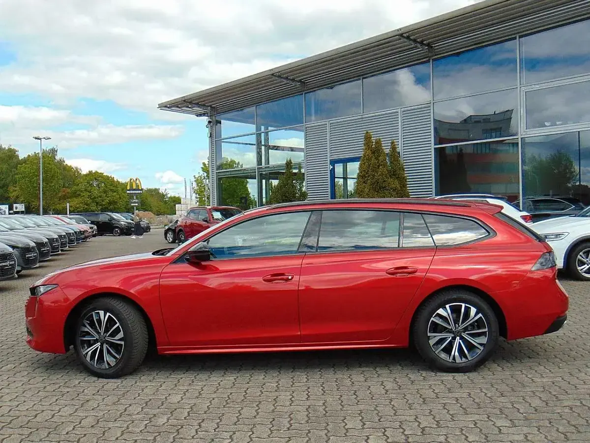 Gebraucht Peugeot 508 SW Allure 131 PS (96 kW) 2024 Rot Kombi