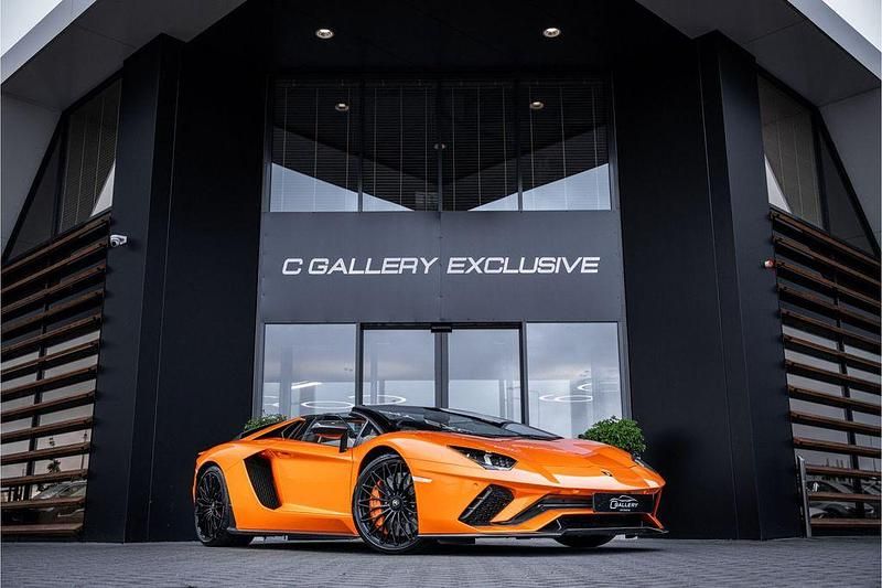Orange Gebraucht 2019 Lamborghini Aventador Cabrio | 438.995 € (Superpreis) - Bild 1/4