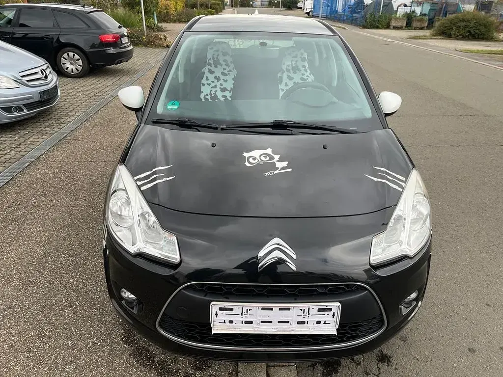 Used Citroën C3 Attraction 60 HP (44 kW) 2012 Black Sedan
