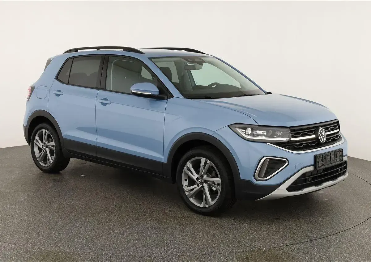 Neu VW T-Cross Life 115 PS (84 kW) 2026 Clear blue metallic SUV