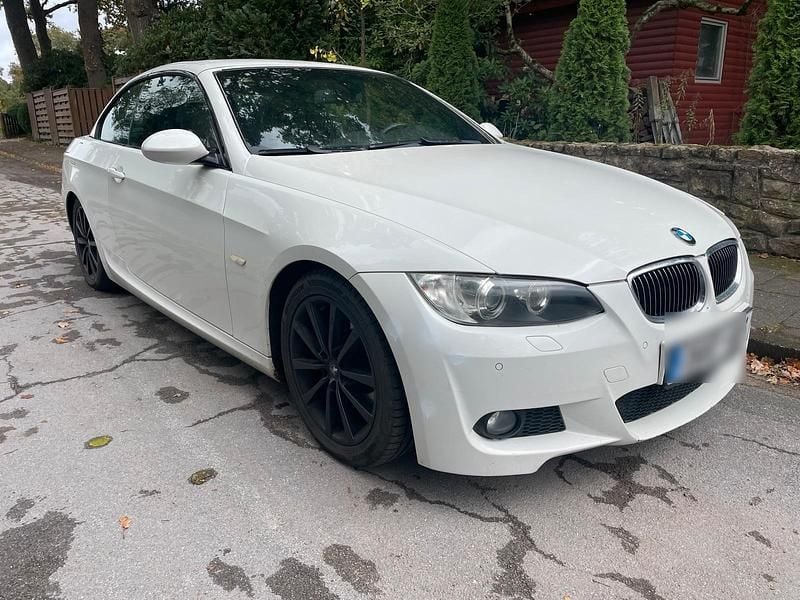 Weiß Gebraucht 2009 BMW 325 Cabriolet M Sport Cabrio | 10.000 € (Guter Preis) - Bild 1/4