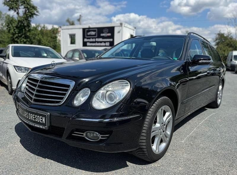 Schwarz Gebraucht 2006 Mercedes E280 Kombi | 2.300 € - Bild 1/4