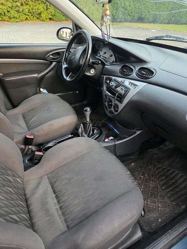 Second-hand Ford Focus 16 CP (11 kW) 2002 Hatchback