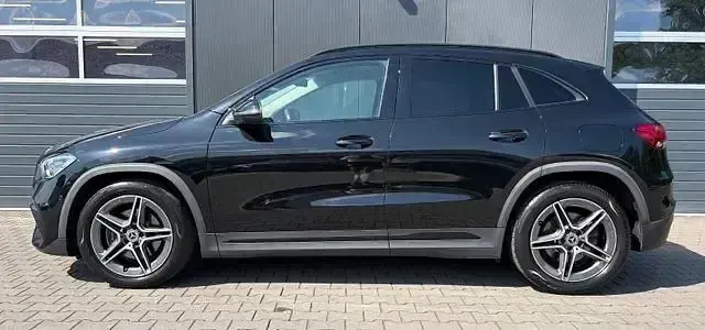 Gebraucht Mercedes GLA220 AMG 190 PS (139 kW) 2021 Schwarz SUV