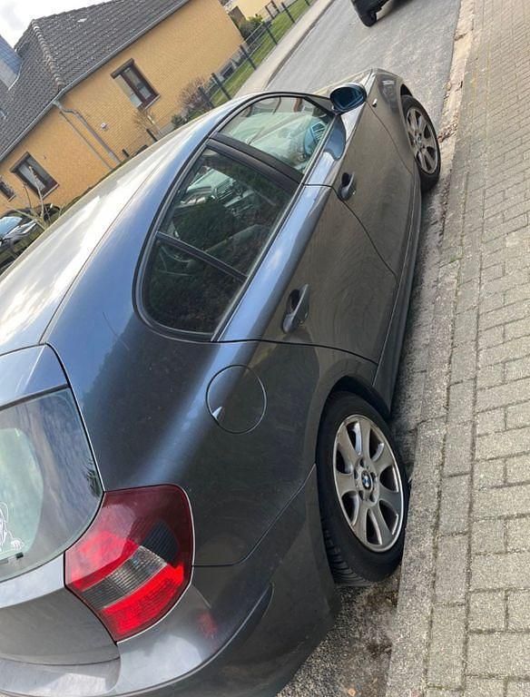 Brugt BMW 116 116 HK (85 kW) 2006 Grå Hatchback