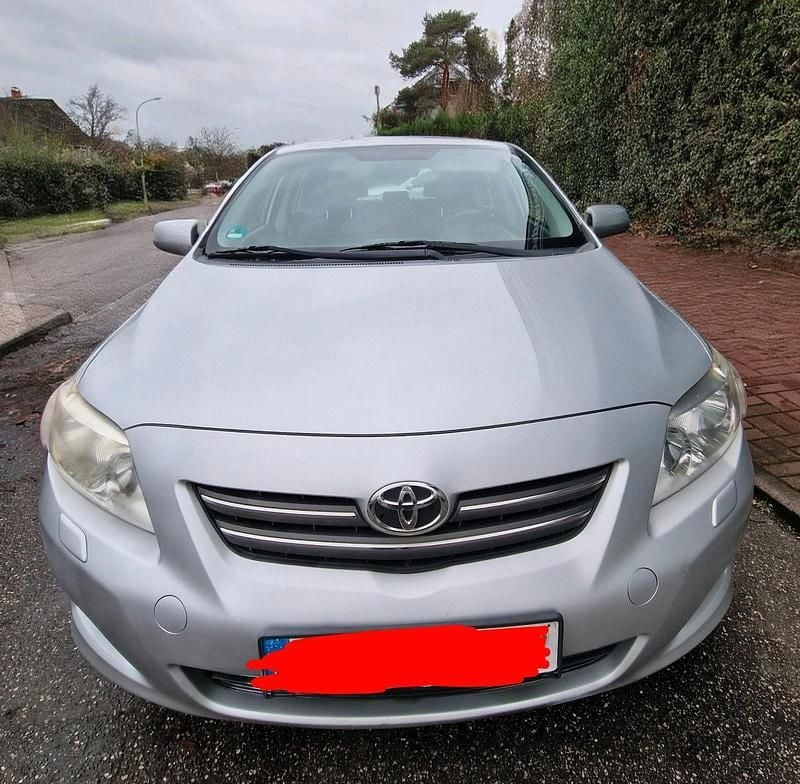 Gebraucht 2009 Toyota Corolla Limousine | 3.700 € (Fairer Preis) - Bild 1/4