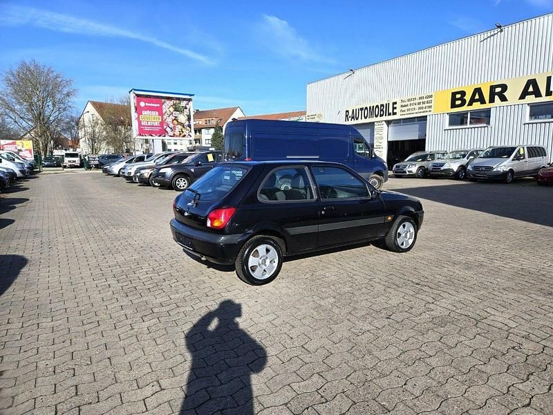 Gebraucht Ford Fiesta 60 PS (44 kW) 2002 Schwarz Kleinwagen