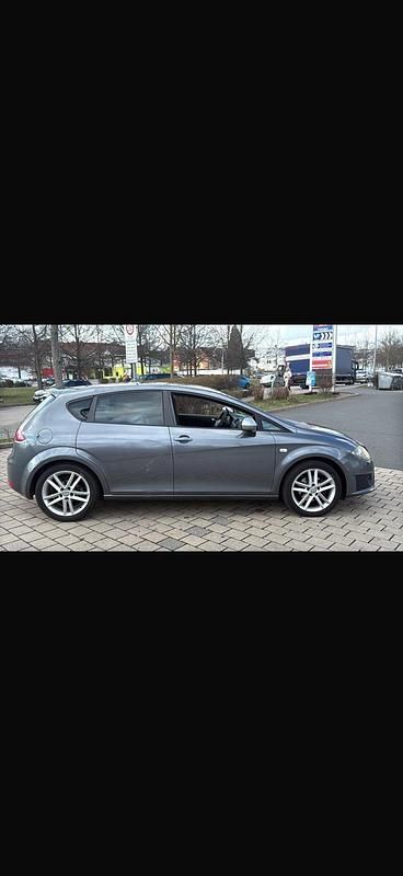 Gebraucht Seat Leon FR 125 PS (91 kW) 2013 Grau Limousine