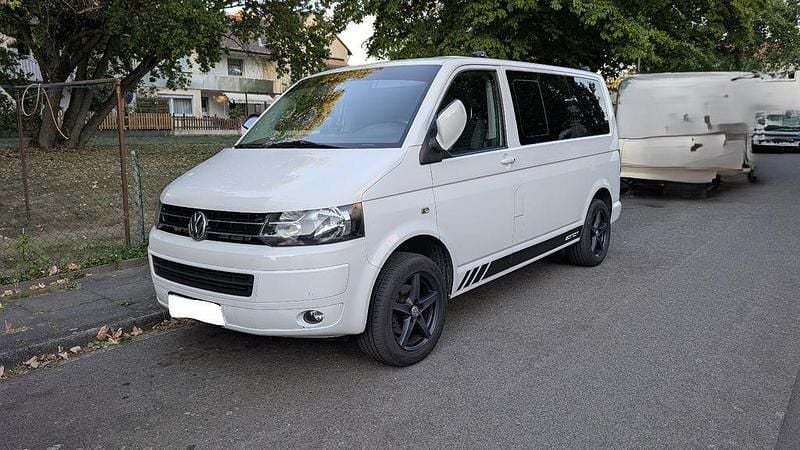 Weiß Gebraucht 2013 VW T5 Comfortline Van | 18.499 € (Fairer Preis) - Bild 1/4