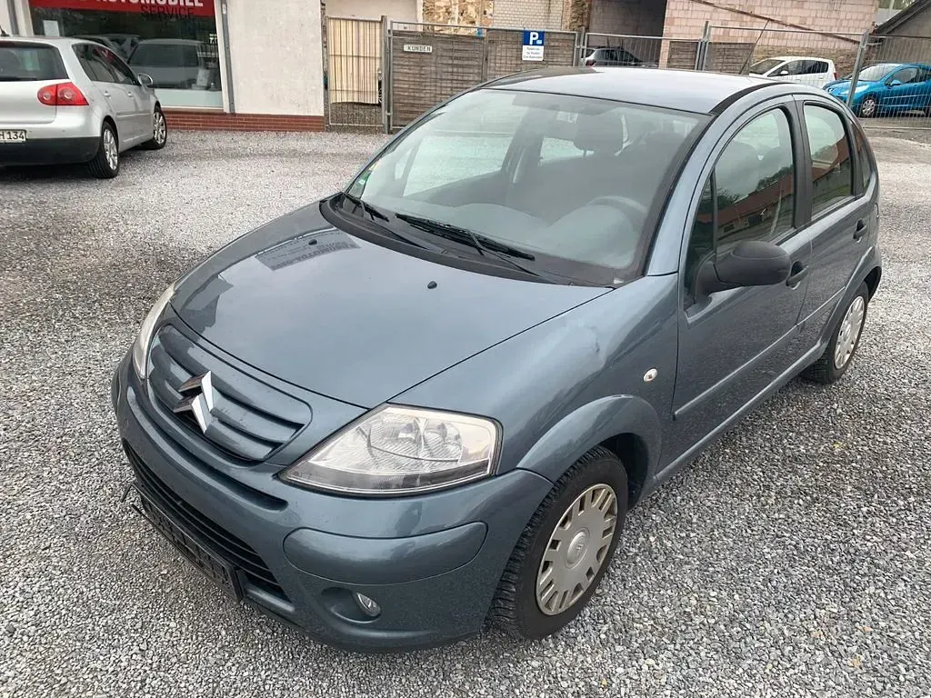 Usado Citroën C3 Comfort 73 CV (53 kW) 2007 Gris Berlina