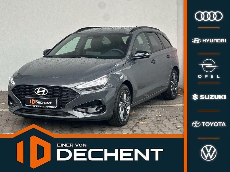 Grau Gebraucht 2024 Hyundai i30 Advantage Limousine | 22.919 € (Fairer Preis) - Bild 1/4