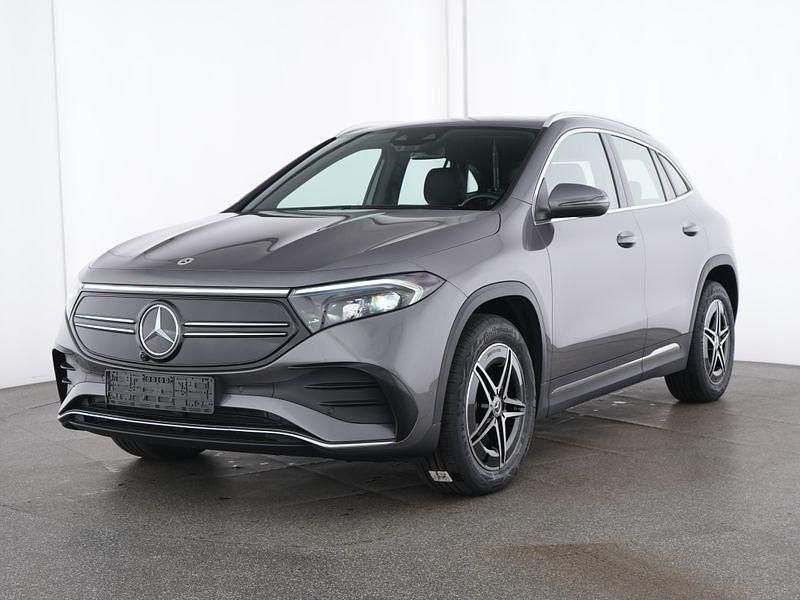 Lack mountaingrau Gebraucht 2023 Mercedes EQA250 AMG SUV | 35.490 € (Fairer Preis) - Bild 1/4