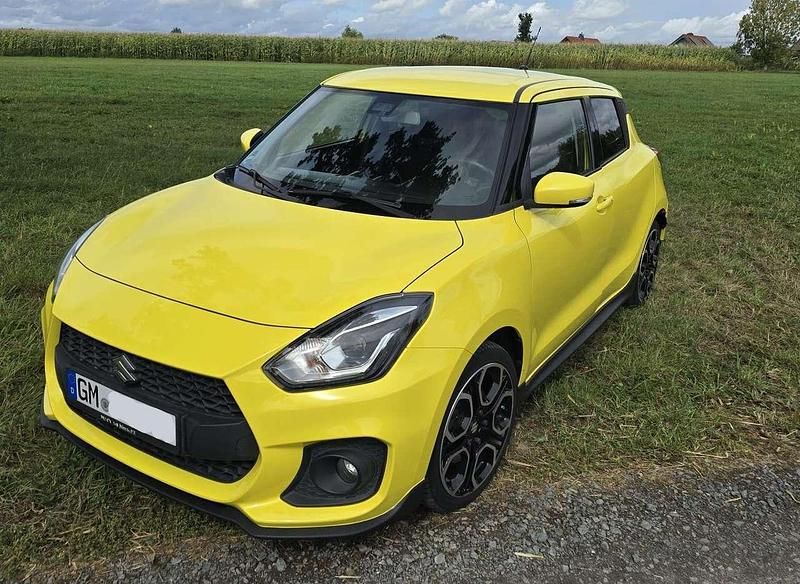 Gelb Gebraucht 2018 Suzuki Swift Sport Limousine | 13.000 € (Fairer Preis) - Bild 1/4