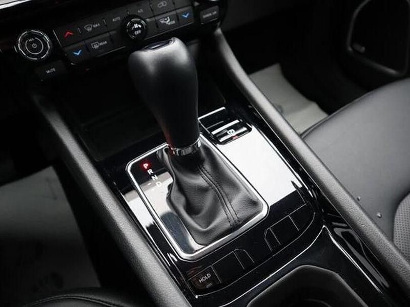 Gebraucht Jeep Compass 131 PS (96 kW) 2023 Schwarz SUV