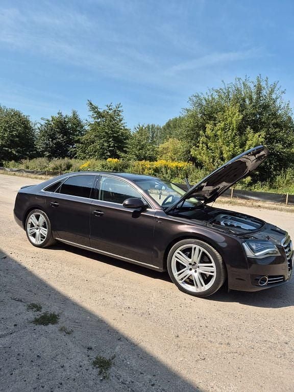 Braun Gebraucht 2013 Audi A8 Ambiente Limousine | 22.799 € (Guter Preis) - Bild 1/4