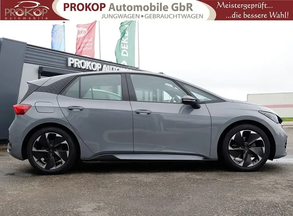 Używany Cupra Born 150 kW (204 KM) 2023 Szary Hatchback