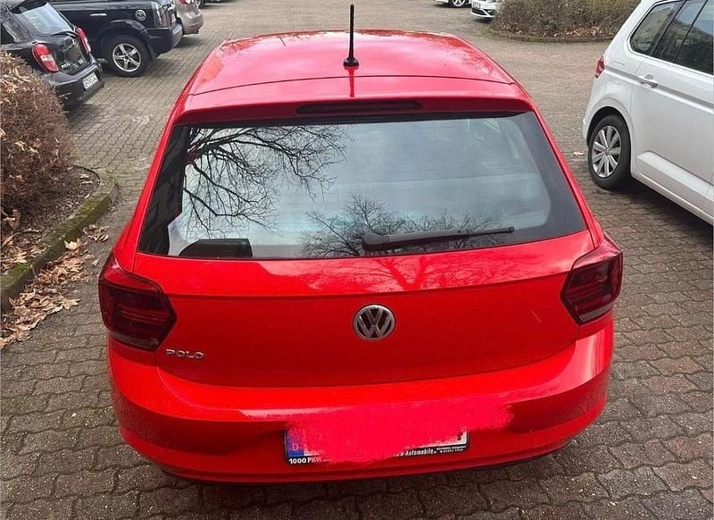 Gebraucht VW Polo Trendline 65 PS (47 kW) 2019 Rot Kleinwagen