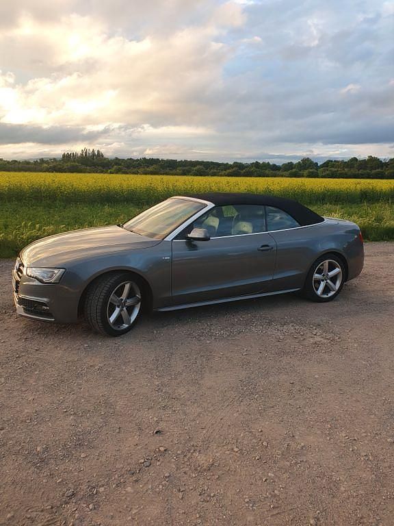 Gebraucht Audi A5 Cabriolet S-Line 170 PS (125 kW) 2014 Grau Cabrio