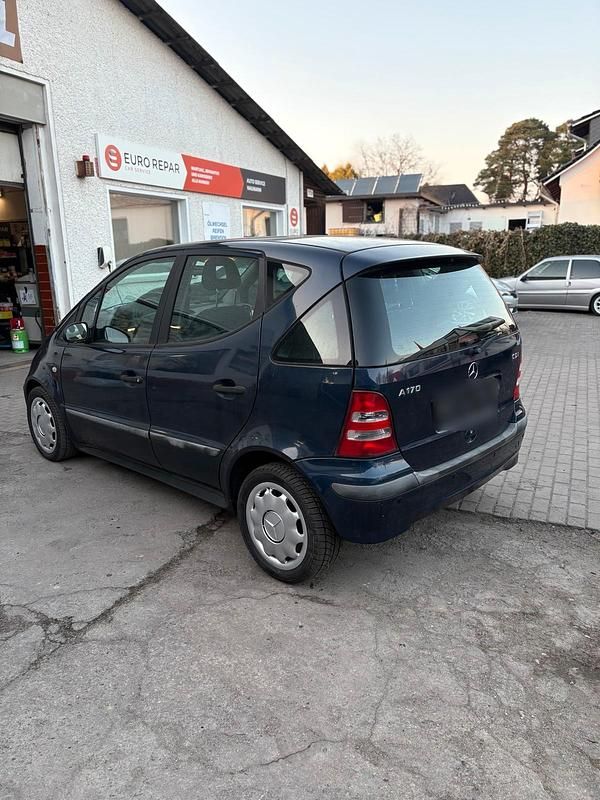 Gebraucht Mercedes A170 102 PS (75 kW) 2001 Blau Kleinwagen